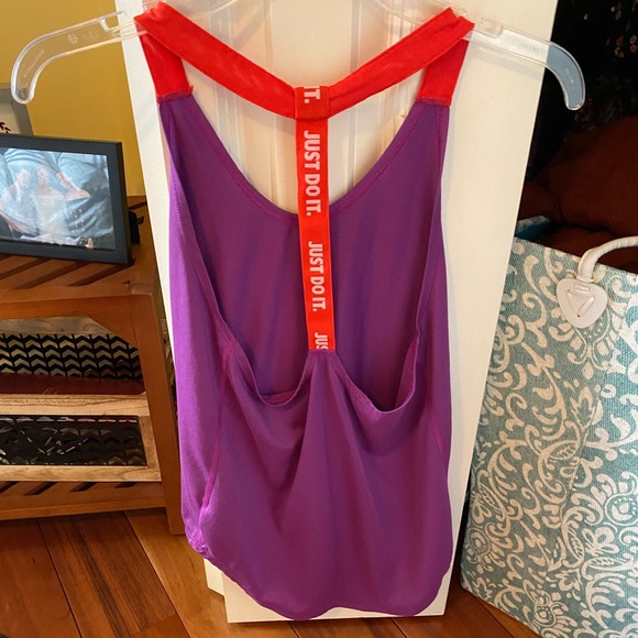 Tank top - Picture 2 of 2